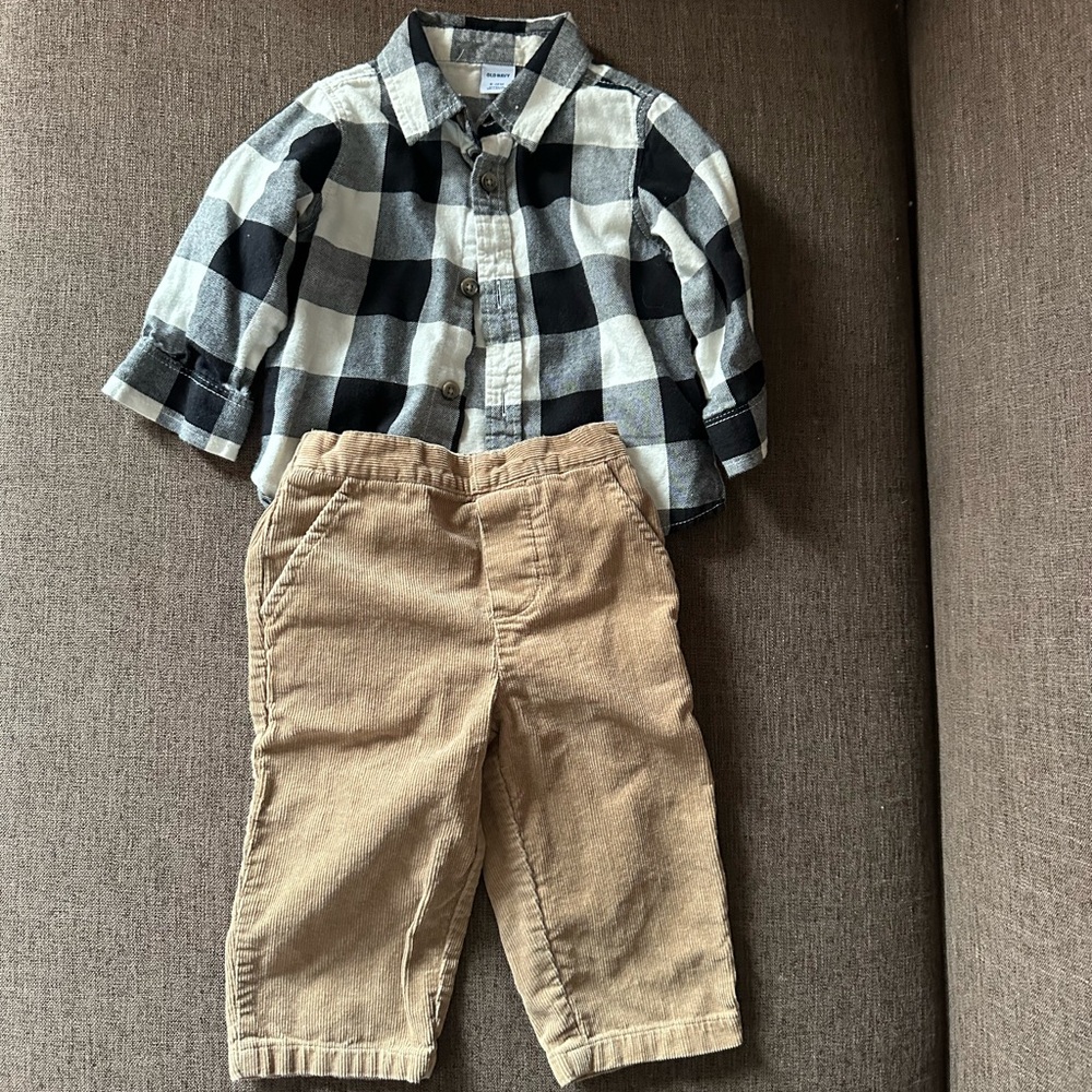 Old Navy Black & White Buffalo Plaid Shirt and pants 😍😍